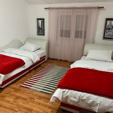 Apartmani Breze Podgorica Exterior photo
